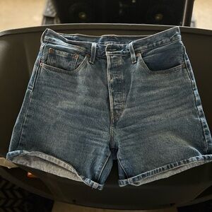 Women’s 501 Levi shorts